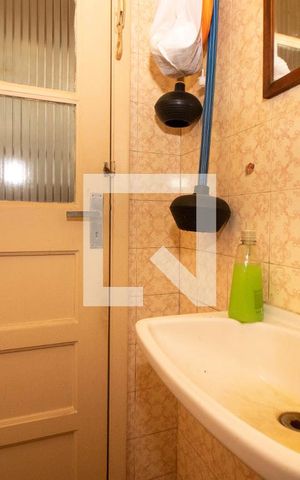 Apartamento à venda com 220m², 3 quartos e sem vaga Apartamento à venda com 220m², 3 quartos e sem vagaBanheiro Auxiliar