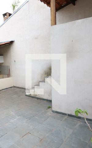 Casa à venda com 179m², 3 quartos e 2 vagasQuintal