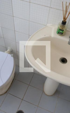 Casa à venda com 179m², 3 quartos e 2 vagasBanheiro Social