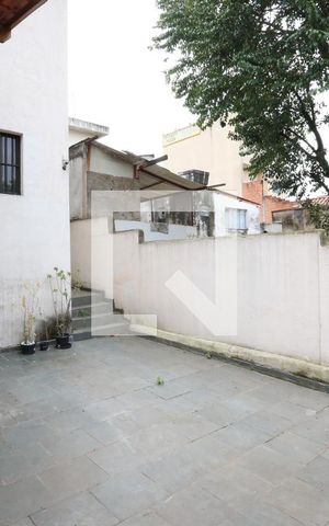 Casa à venda com 179m², 3 quartos e 2 vagasQuintal