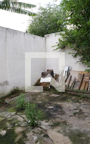 Casa à venda com 179m², 3 quartos e 2 vagasQuintal