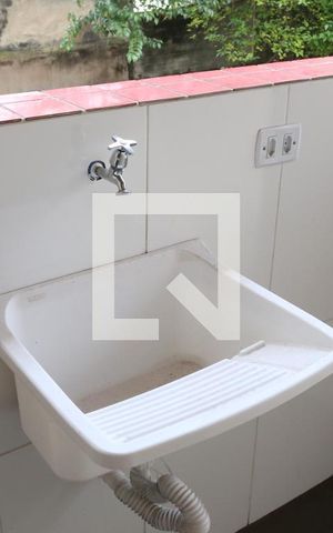 Casa à venda com 179m², 3 quartos e 2 vagasÁrea de Serviço