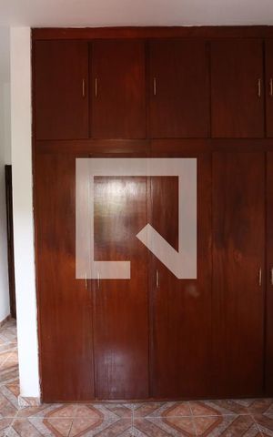 Casa à venda com 179m², 3 quartos e 2 vagasSuíte 2