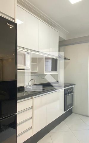 Apartamento para alugar com 69m², 1 quarto e 2 vagasCozinha