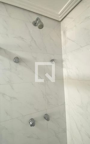Apartamento para alugar com 69m², 1 quarto e 2 vagasBanheiro da Suíte