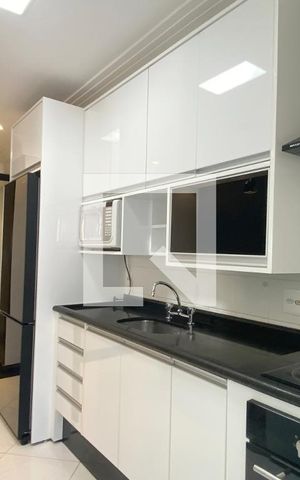 Apartamento para alugar com 69m², 1 quarto e 2 vagasCozinha