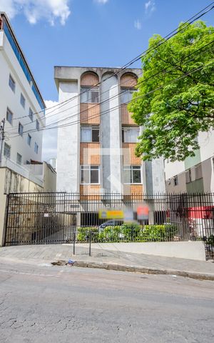 Apartamento à venda com 90m², 3 quartos e 1 vaga Apartamento à venda com 90m², 3 quartos e 1 vagaFachada