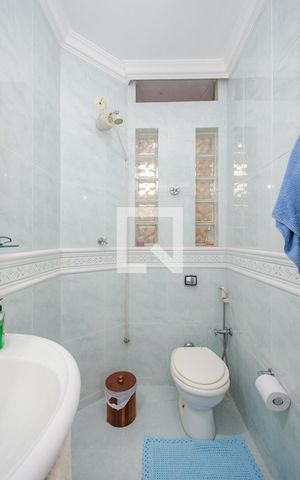 Apartamento à venda com 90m², 3 quartos e 1 vaga Apartamento à venda com 90m², 3 quartos e 1 vagaBanheiro Social