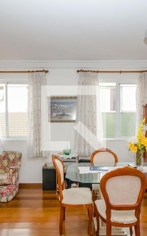Apartamento à venda com 90m², 3 quartos e 1 vaga Apartamento à venda com 90m², 3 quartos e 1 vagaSala
