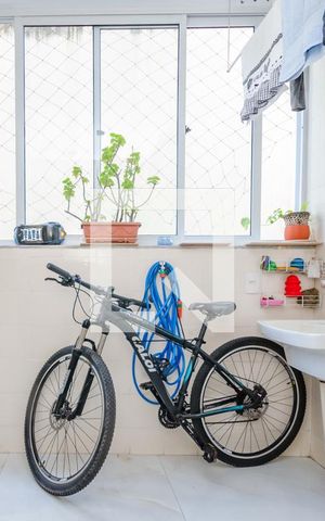 Apartamento à venda com 90m², 3 quartos e 1 vaga Apartamento à venda com 90m², 3 quartos e 1 vagaÁrea de Serviço