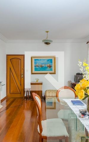 Apartamento à venda com 90m², 3 quartos e 1 vaga Apartamento à venda com 90m², 3 quartos e 1 vagaSala