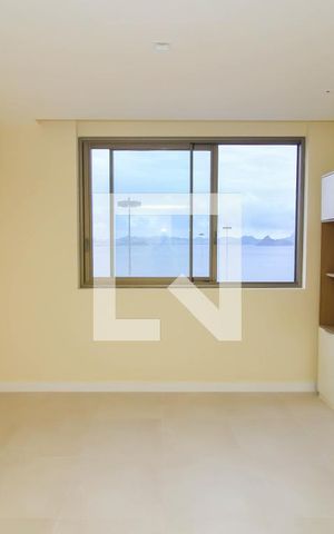 Apartamento à venda com 159m², 3 quartos e 2 vagas Apartamento à venda com 159m², 3 quartos e 2 vagasQuarto 1