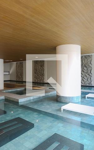 Apartamento à venda com 44m², 1 quarto e 1 vaga Apartamento à venda com 44m², 1 quarto e 1 vagaÁrea comum - Piscina