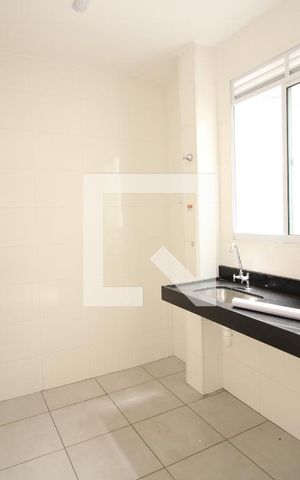 Apartamento para alugar com 92m², 2 quartos e 1 vagaCozinha/Lavanderia