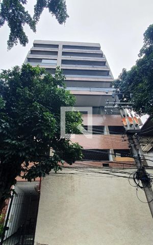 Apartamento à venda com 127m², 3 quartos e 2 vagas Apartamento à venda com 127m², 3 quartos e 2 vagasFachada