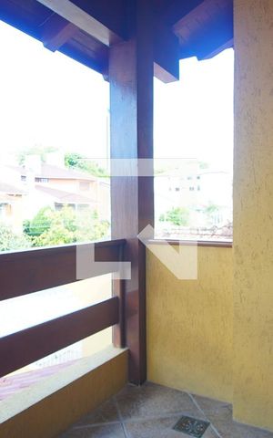 Casa para alugar com 220m², 4 quartos e 4 vagasSacada