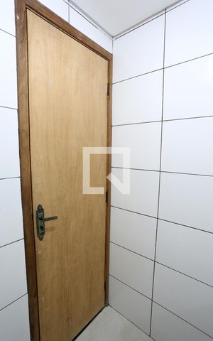 Apartamento para alugar com 42m², 2 quartos e sem vagaBanheiro