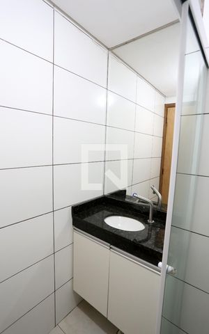 Apartamento para alugar com 42m², 2 quartos e sem vagaBanheiro