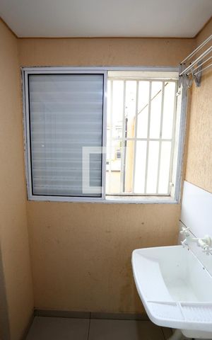 Apartamento para alugar com 42m², 2 quartos e sem vagaÁrea de Serviço