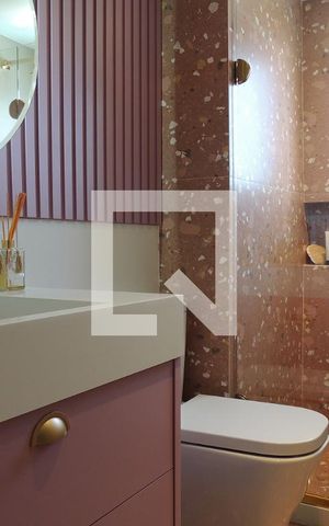 Apartamento à venda com 210m², 2 quartos e 2 vagasBanheiro da Suíte