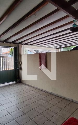 Casa à venda com 125m², 3 quartos e 2 vagas Casa à venda com 125m², 3 quartos e 2 vagasGaragem