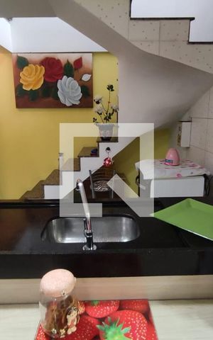 Casa à venda com 125m², 3 quartos e 2 vagas Casa à venda com 125m², 3 quartos e 2 vagasCozinha