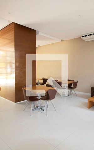 Apartamento à venda com 53m², 2 quartos e 1 vaga Apartamento à venda com 53m², 2 quartos e 1 vagaÁrea comum - Salão de festas