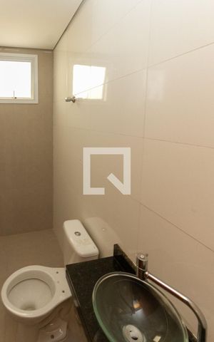 Apartamento à venda com 47m², 2 quartos e sem vaga Apartamento à venda com 47m², 2 quartos e sem vagaBanheiro
