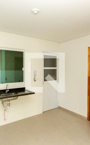 Apartamento à venda com 47m², 2 quartos e sem vaga Apartamento à venda com 47m², 2 quartos e sem vagaSala e Cozinha