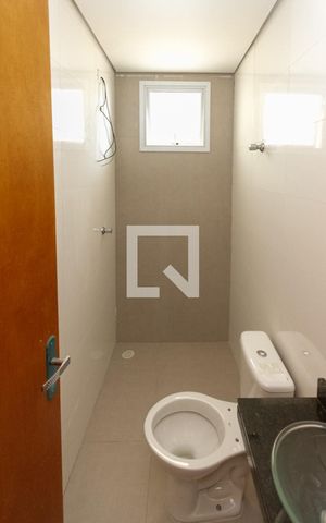 Apartamento à venda com 47m², 2 quartos e sem vaga Apartamento à venda com 47m², 2 quartos e sem vagaBanheiro