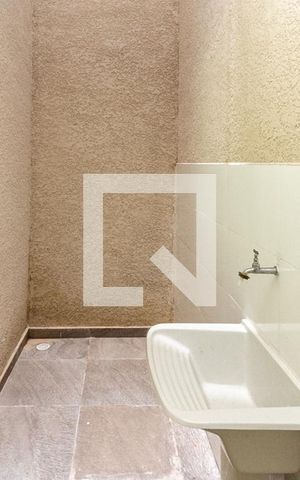 Apartamento à venda com 47m², 2 quartos e sem vaga Apartamento à venda com 47m², 2 quartos e sem vagaÁrea de Serviço