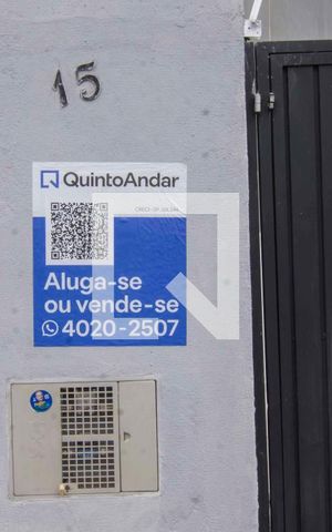 Casa para alugar com 60m², 1 quarto e 1 vagaFachada - Placa