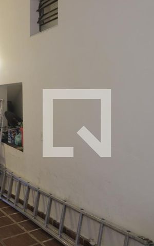 Casa à venda com 220m², 5 quartos e 2 vagasÁrea de Serviço