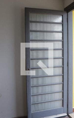Casa à venda com 220m², 5 quartos e 2 vagasquarto 3