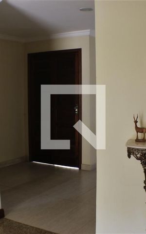 Casa de condomínio à venda com 420m², 5 quartos e 4 vagasHall de entrada