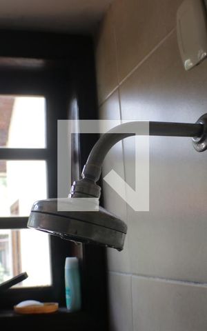 Casa de condomínio à venda com 420m², 5 quartos e 4 vagasBanheiro do Quarto 4