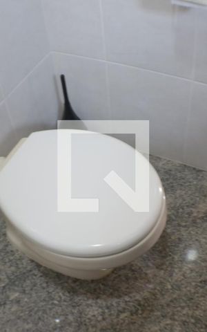 Casa de condomínio à venda com 420m², 5 quartos e 4 vagasLavabo