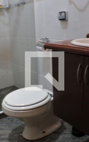 Casa de condomínio à venda com 420m², 5 quartos e 4 vagasBanheiro do Quarto 5