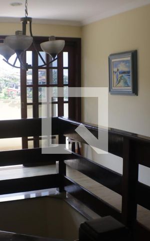 Casa de condomínio à venda com 420m², 5 quartos e 4 vagasHall