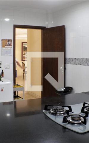 Casa de condomínio à venda com 420m², 5 quartos e 4 vagasCozinha