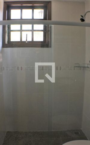Casa de condomínio à venda com 420m², 5 quartos e 4 vagasBanheiro