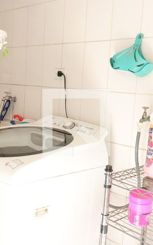 Casa à venda com 167m², 3 quartos e 3 vagasÁrea de Serviço
