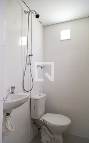 Apartamento para alugar com 55m², 2 quartos e 1 vagaBanheiro de Serviço