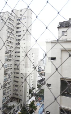 Apartamento à venda com 97m², 2 quartos e sem vagaVista