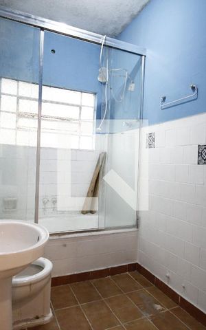 Apartamento à venda com 97m², 2 quartos e sem vagaBanheiro