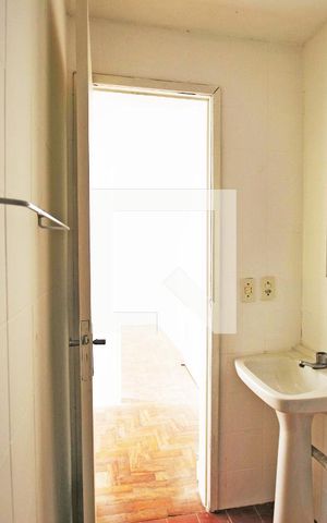 Apartamento à venda com 35m², 1 quarto e sem vagaBanheiro