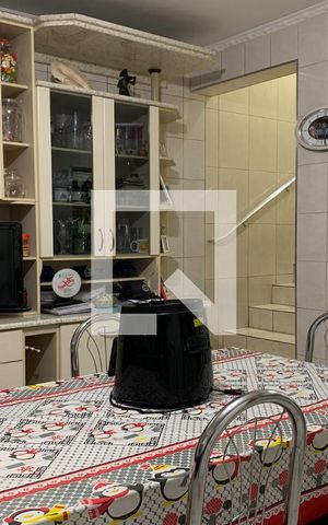 Casa à venda com 322m², 4 quartos e 1 vagaCozinha