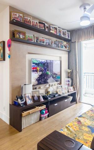 Apartamento à venda com 67m², 3 quartos e 1 vaga Apartamento à venda com 67m², 3 quartos e 1 vagaSala