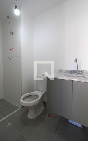 Apartamento para alugar com 27m², 1 quarto e sem vaga Apartamento para alugar com 27m², 1 quarto e sem vagaBanheiro