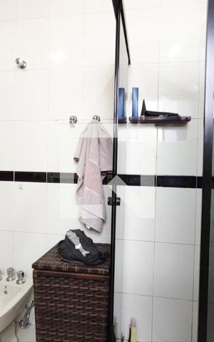 Apartamento à venda com 256m², 4 quartos e 3 vagas Apartamento à venda com 256m², 4 quartos e 3 vagasBanheiro suíte 2